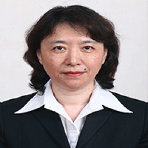 王媁
